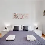 Bbl - Malatesta! 2 Bedrooms